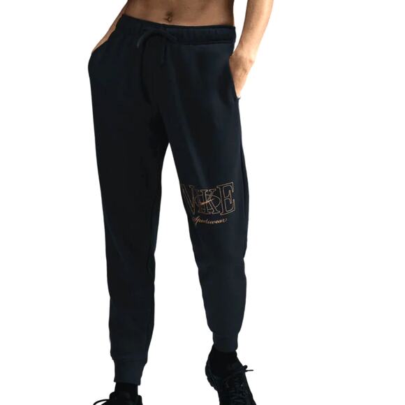 Nike Women's Large Club Fleece Mid- Rise Joggers MSRP$65 - Picture 1 of 6